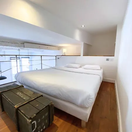 Appartement Le Balthazar Beau T1 Mezzanine, Centre Historique